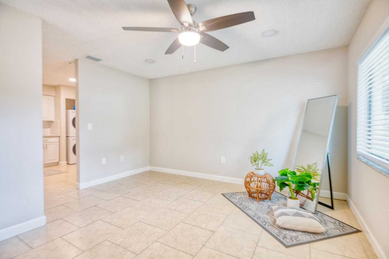 Rosemere Flats | 1 - Photo 2 of 50