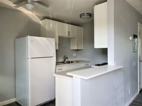 940 N San Joaquin Street - Photo 1 of 1