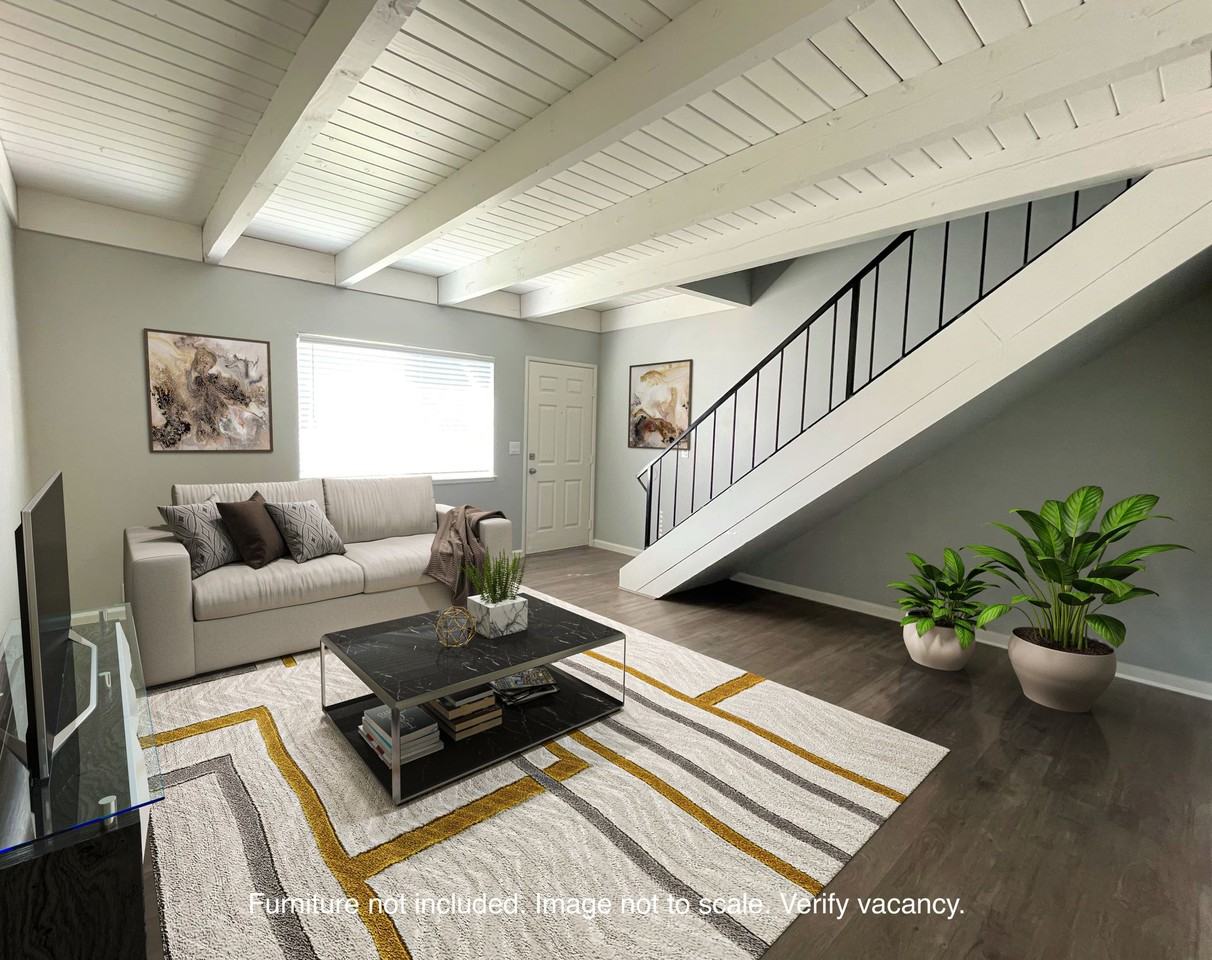 3272 Blue Ridge Cir - Photo 3 of 18