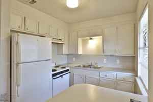 featured image of 207 Taylor #6