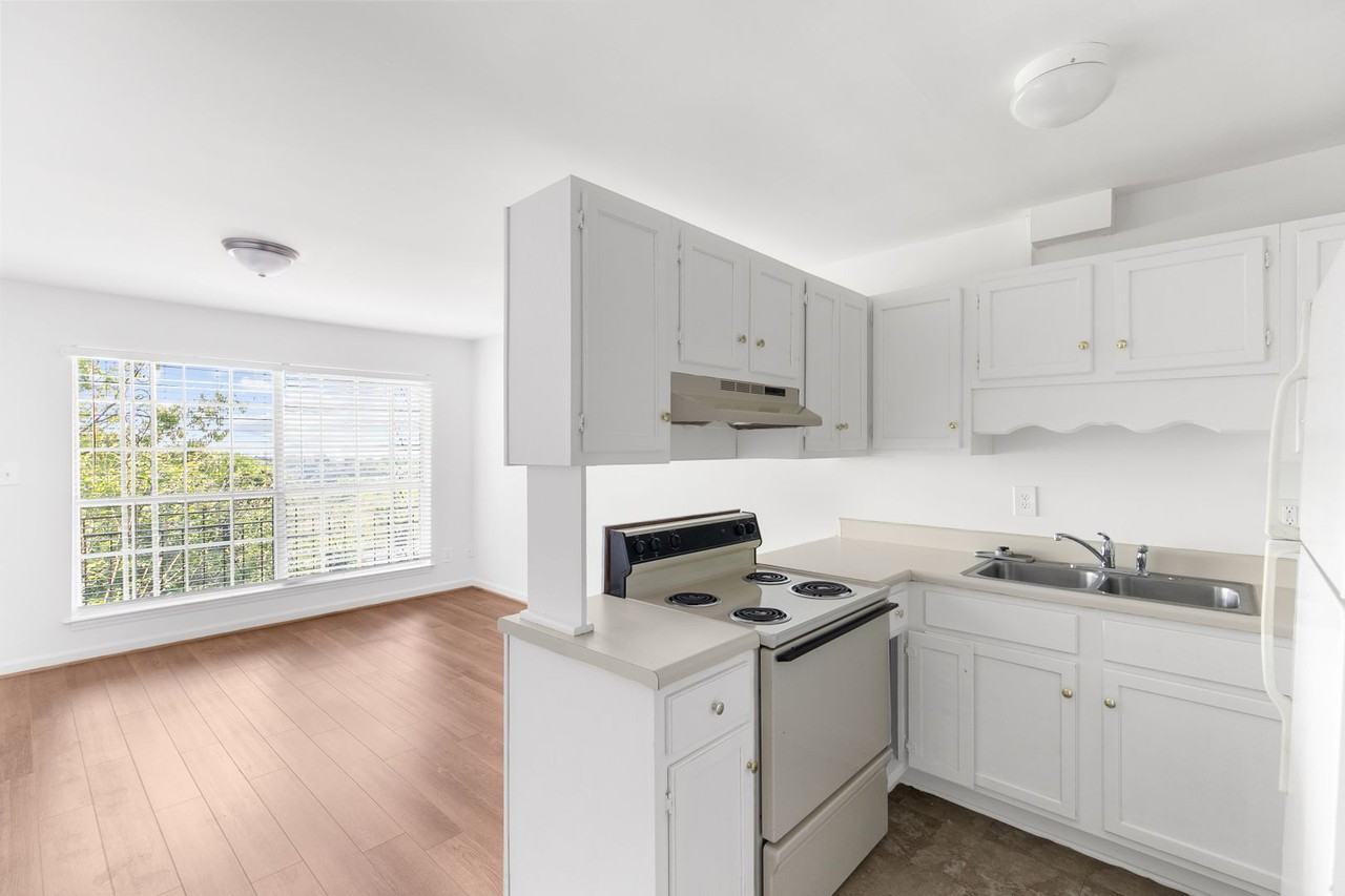 Summit on 34th - Photo 2 of 50