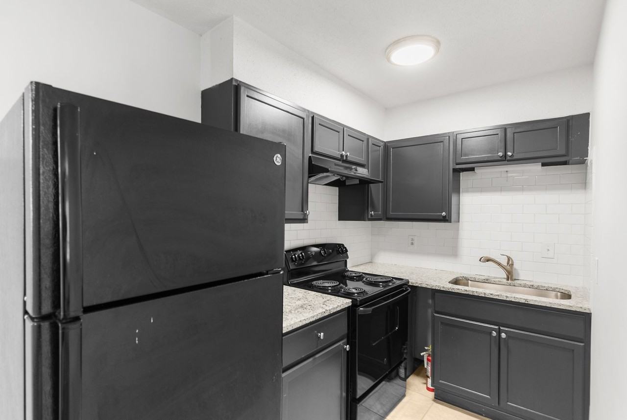 The Bend - Photo 2 of 13