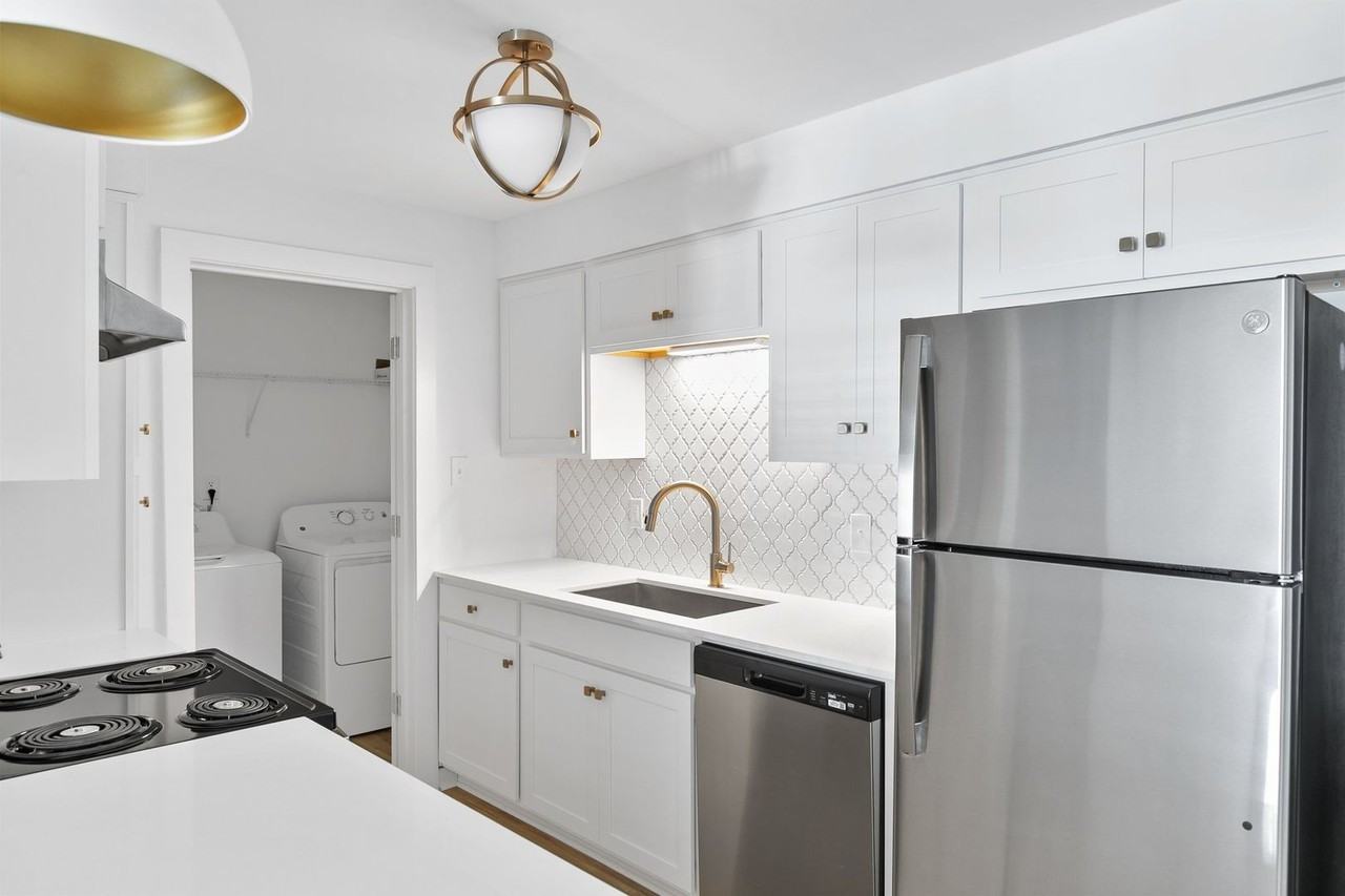 Green Valley - Photo 3 of 44