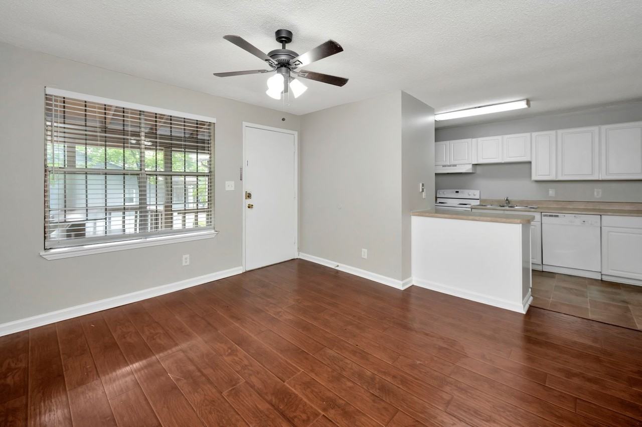 The Ashton - Photo 2 of 50