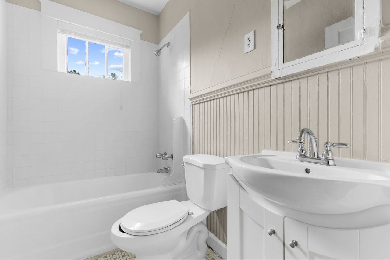 Flanagan Flats - Photo 3 of 19