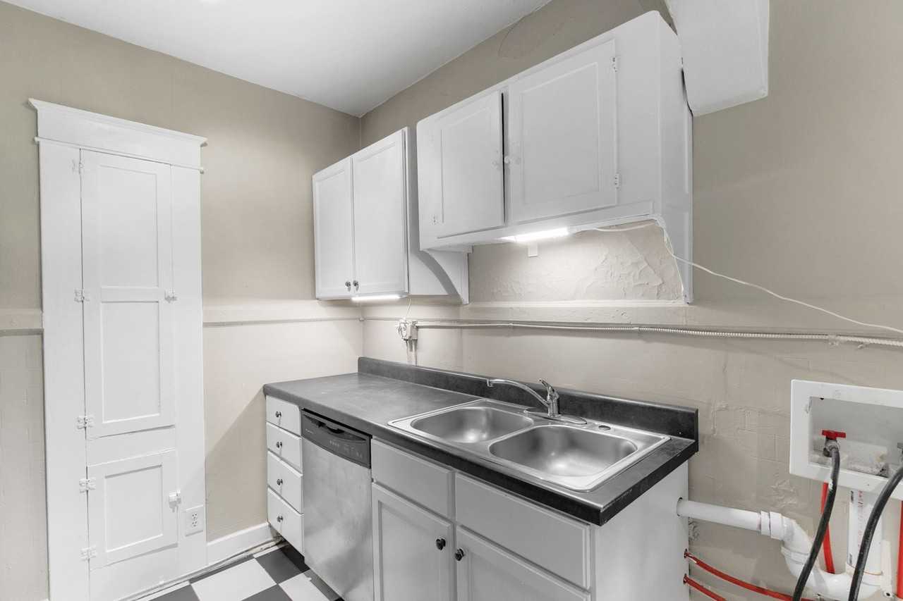 Flanagan Flats - Photo 6 of 19