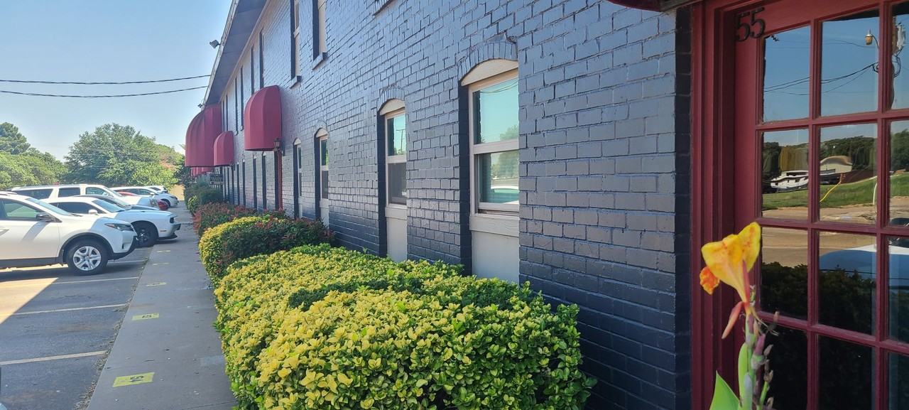 Tanglewood Apartments - Photo 2 of 50