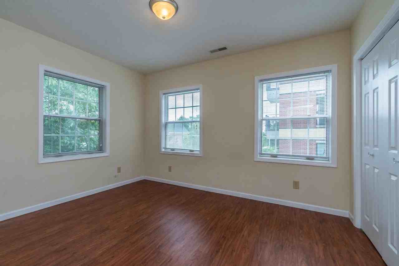 313 N Lincoln - Photo 6 of 27