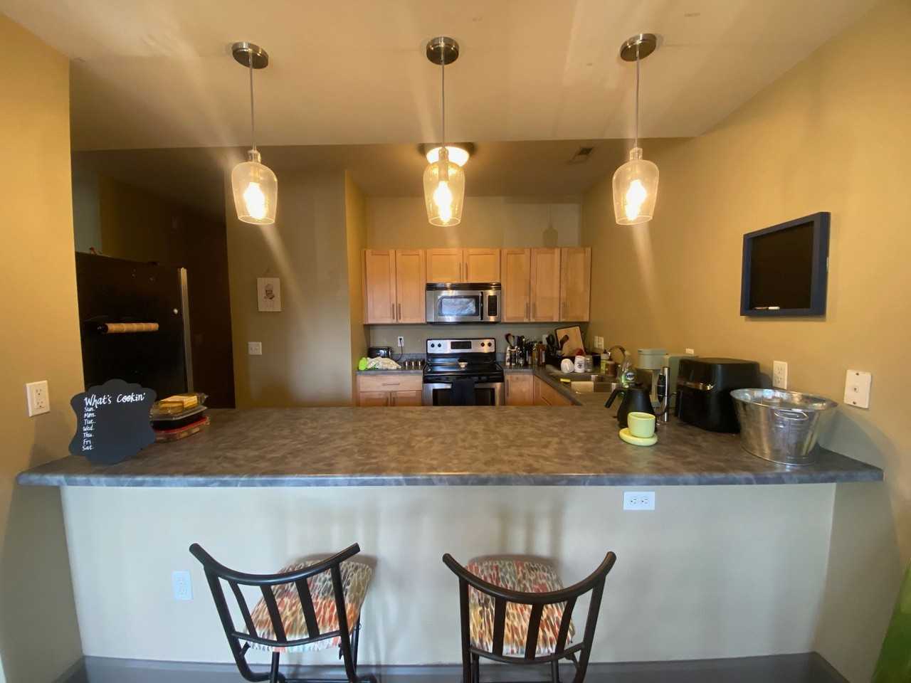 581 Hillside Dr - Photo 6 of 14