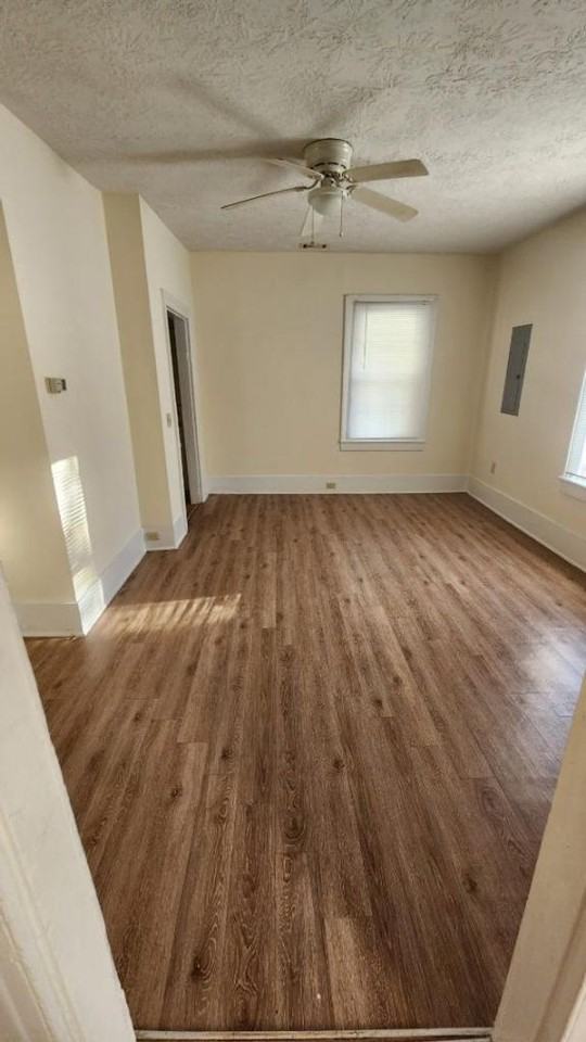 25 Curry St - Photo 2 of 8