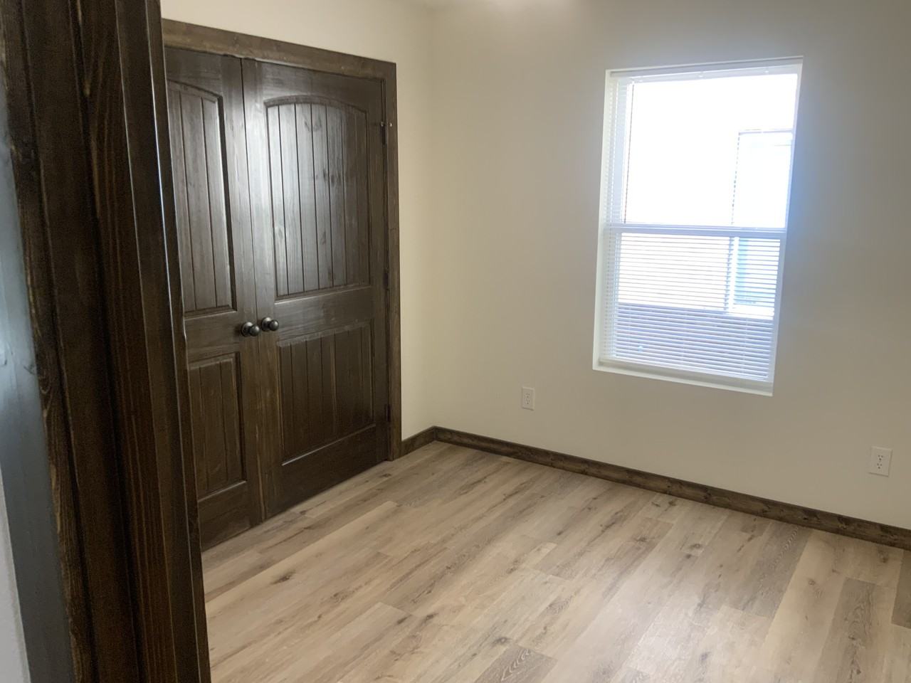 211 Isabella St #211 - Photo 2 of 10