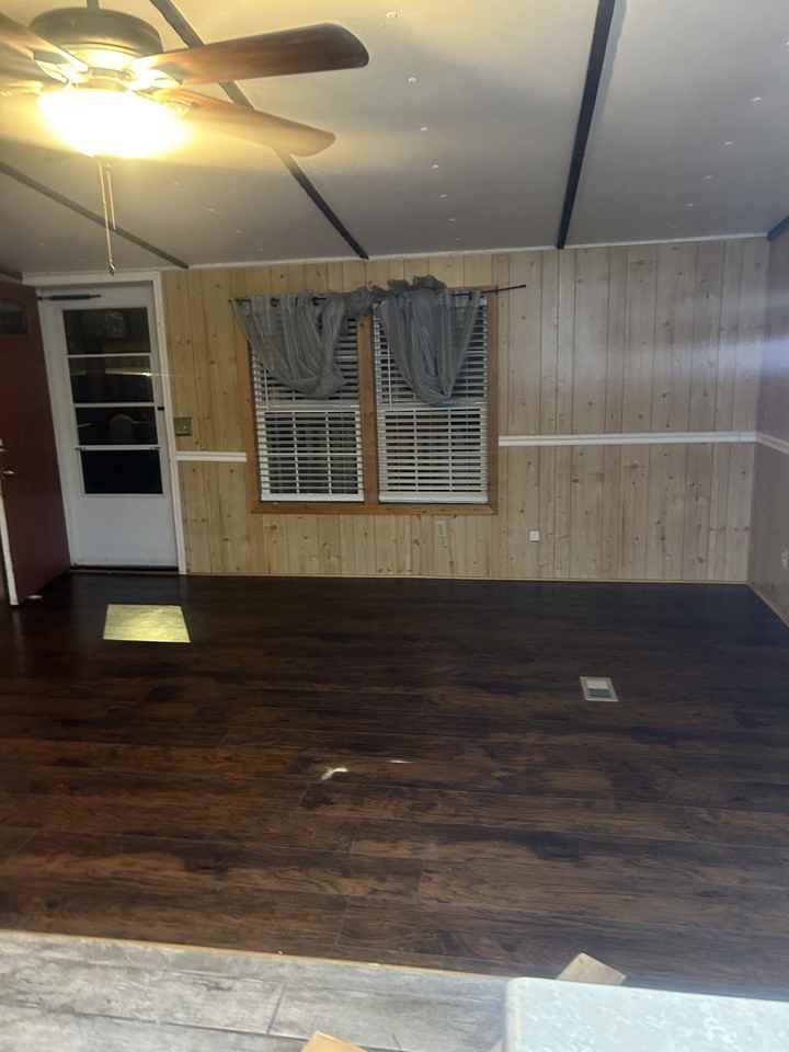 114 E Jesse Porter St #NA - Photo 2 of 5
