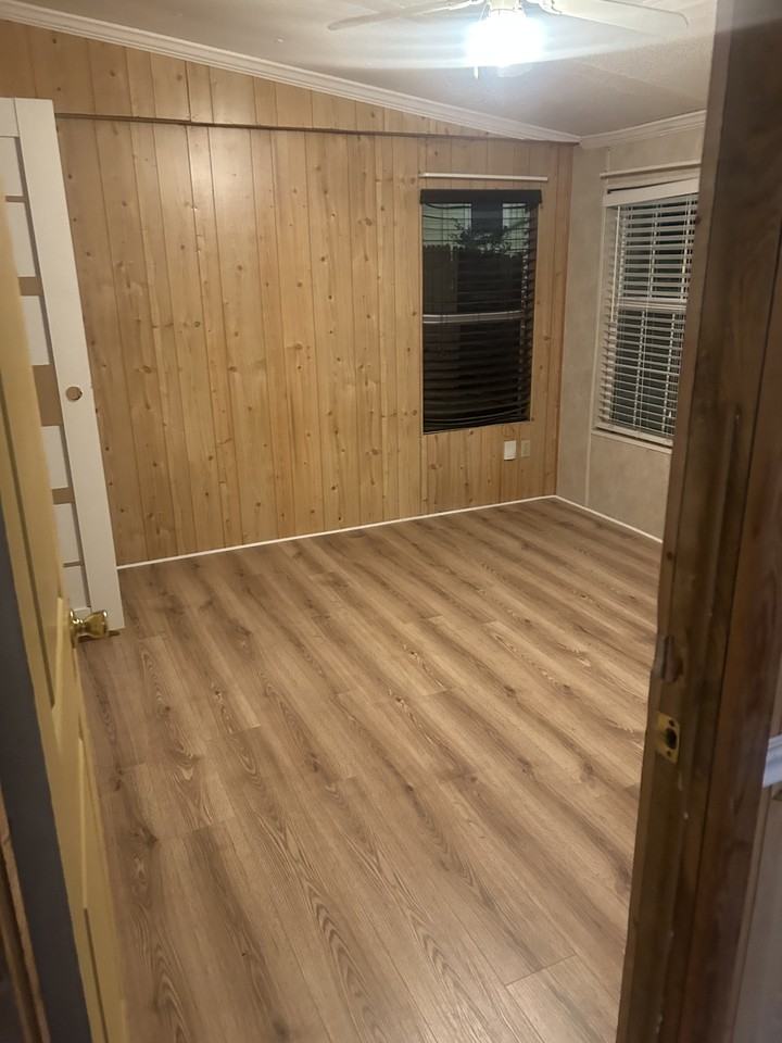 114 E Jesse Porter St #NA - Photo 3 of 5