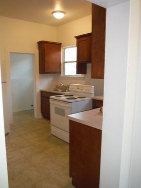 840 13th St #1 - Photo 2 of 7