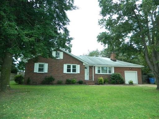 105 Hickory Ridge Rd - Photo 2 of 21