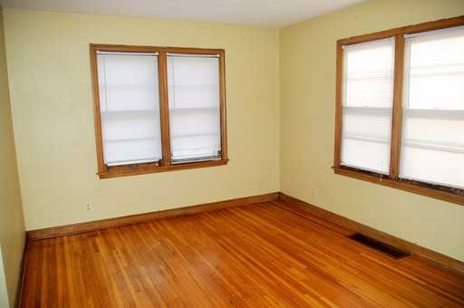 551 W Michigan St - Photo 3 of 13