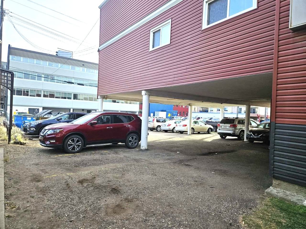 10235 113 St Nw #14 - Photo 2 of 4