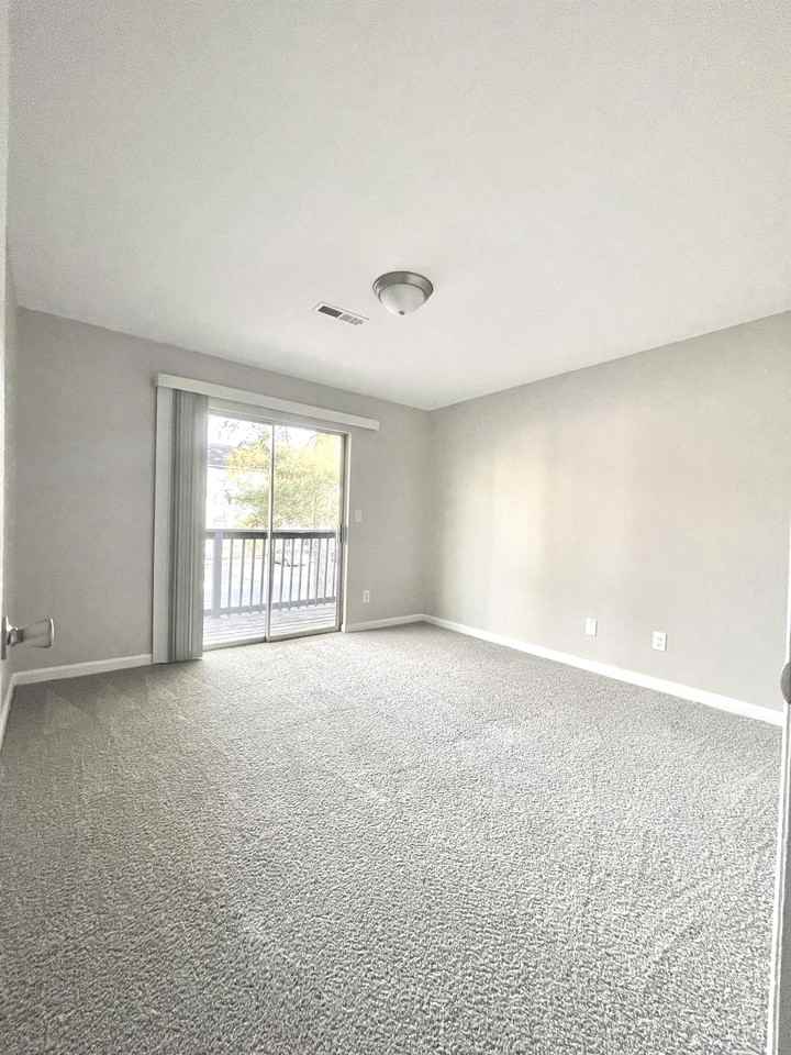 93 Jones Ave #093 - Photo 5 of 14