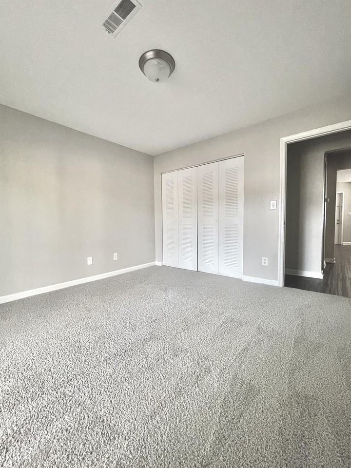 93 Jones Ave #093 - Photo 6 of 14