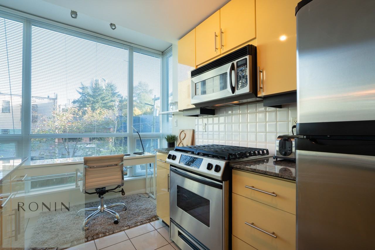 138 Esplanade East #407 - Photo 3 of 27