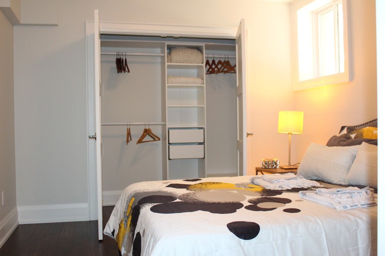 Sunnydale Dr & Prince Edward Dr S - Photo 5 of 19