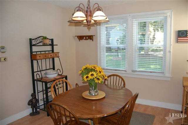 5330 Bluffton Rd - Photo 3 of 13