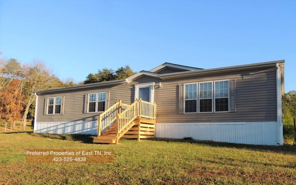 755 Shipley Rd - Photo 2 of 18