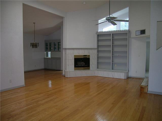 632 Skydale Dr - Photo 3 of 19