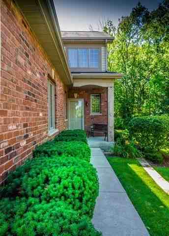 3226 Lightning Ct - Photo 2 of 20