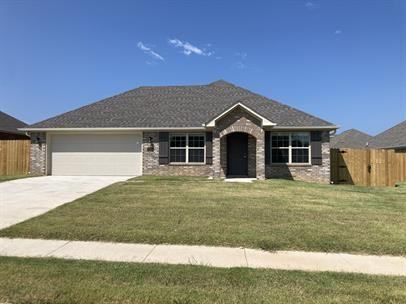 2204 Brown Bear Ln - Photo 3 of 10