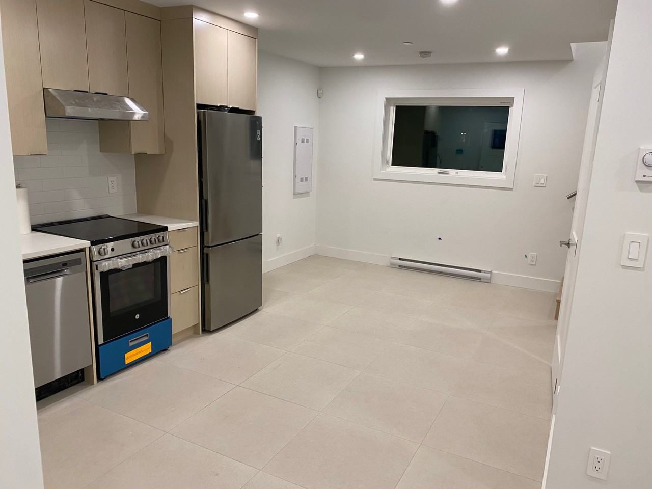 2738 Ward Street - Photo 3 of 13