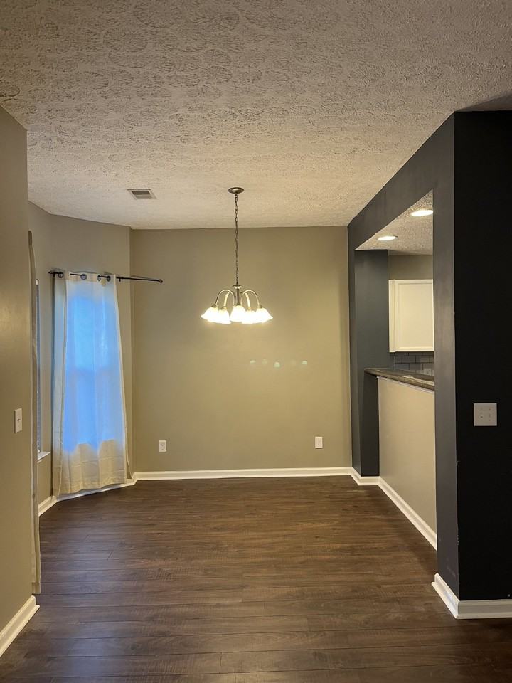 1515 Bridgecrest Dr #120 - Photo 5 of 27