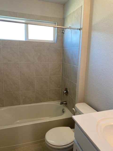 416 Red Riv - Photo 2 of 17
