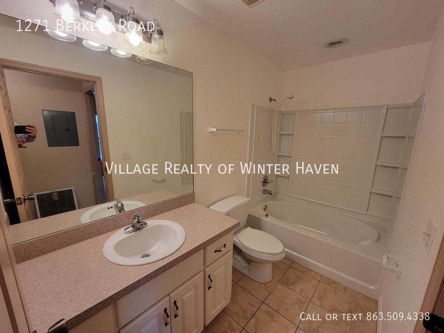 1271 Berkley Rd - Photo 3 of 6