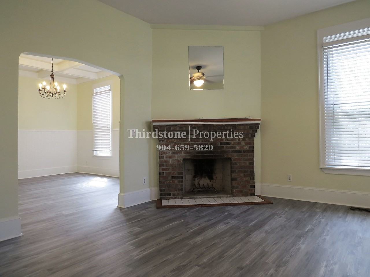 212 E 6th St - Photo 5 of 27