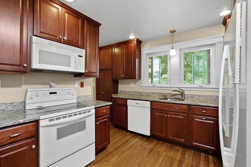 53 Ripley St #53 - Photo 3 of 11