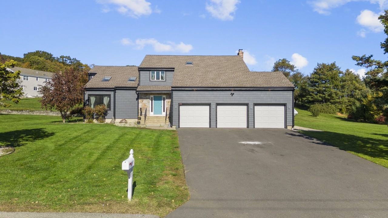 79 Falcon Ridge Rd #NA - Photo 2 of 16