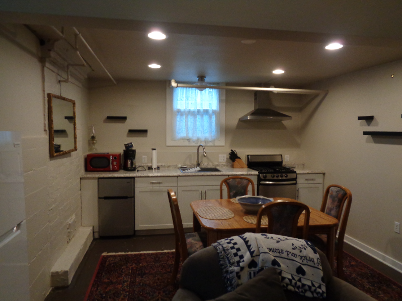 1012 Grand Avenue - Photo 2 of 12