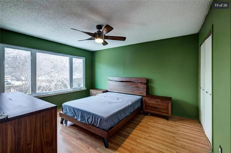 1102 Greenbriar Loop - Photo 3 of 26