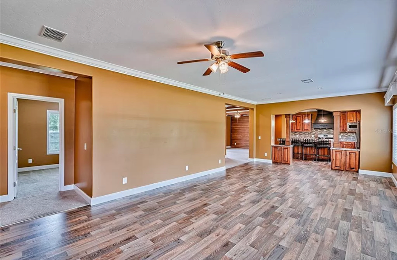 10531 Ne 93rd Ln - Photo 3 of 27