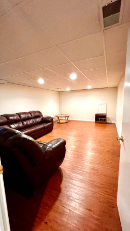 18 High Point Rd - Photo 3 of 12