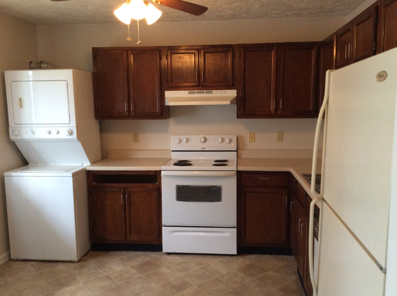 1269 Sandy Bottom Cir - Photo 2 of 9