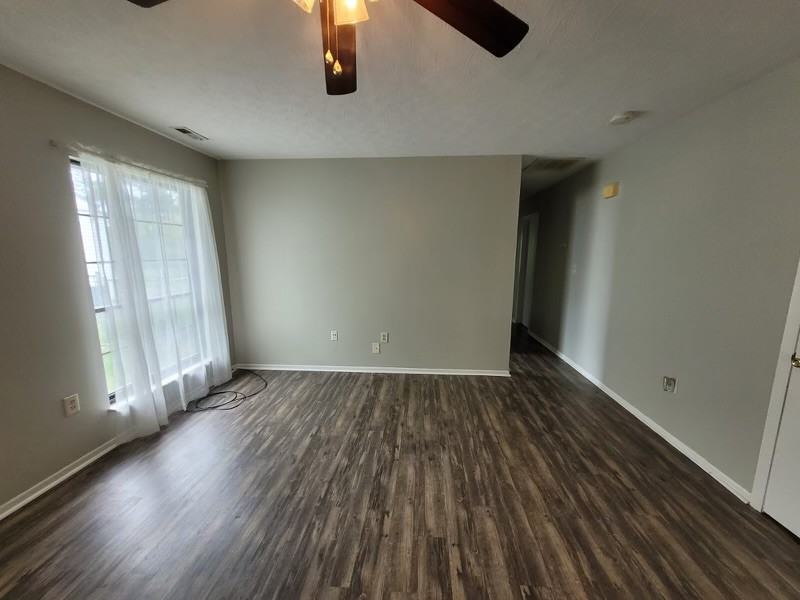 3953 Deer Lake Way #1 - Photo 7 of 34