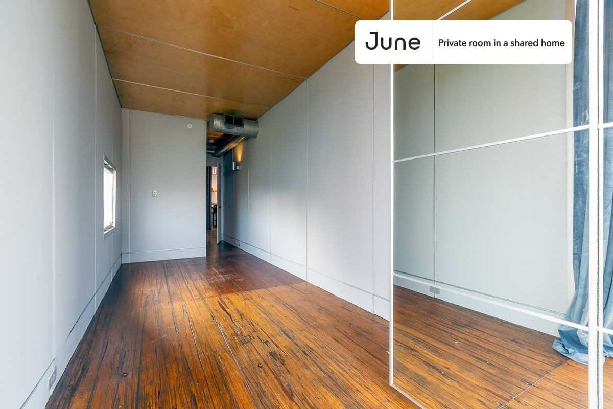 3305 7th Street Northeast #A - Photo 7 of 19