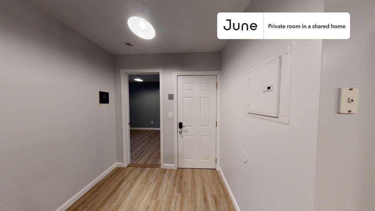 36 N Bennet St #B - Photo 6 of 9