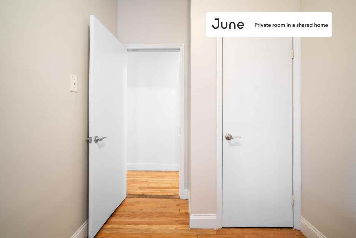 81 W 124th St #A - Photo 2 of 13