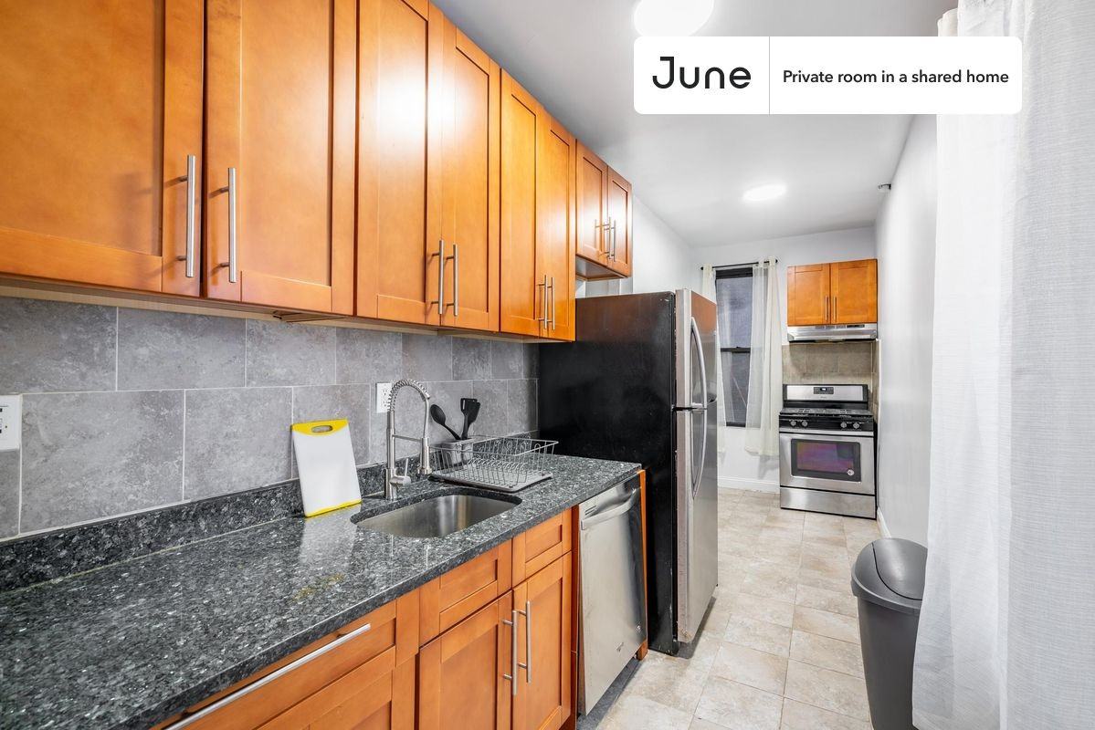 81 W 124th St #A - Photo 5 of 13