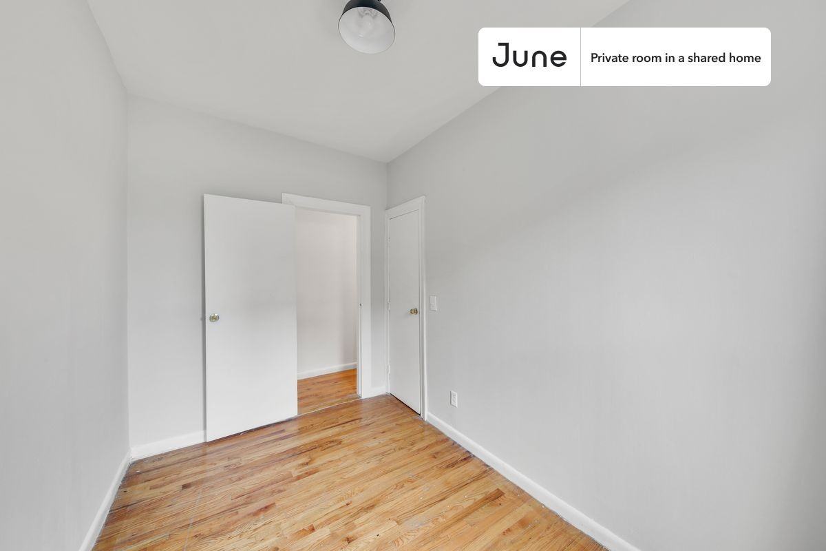 3620 Broadway #A - Photo 5 of 15