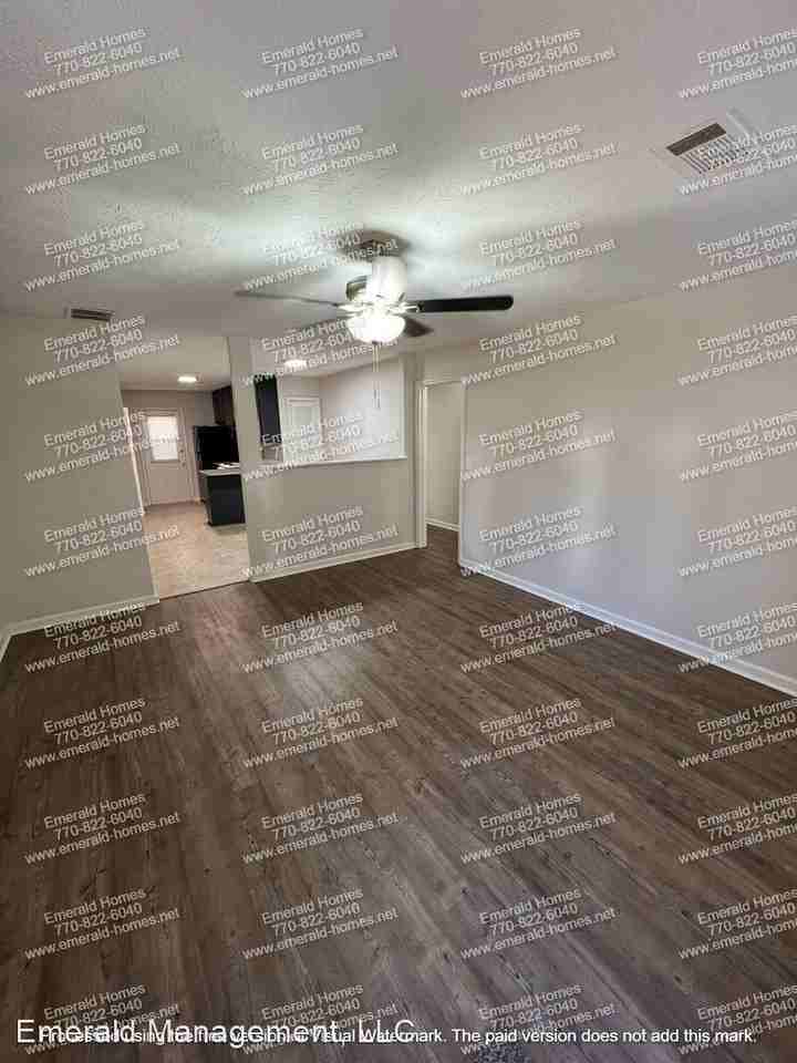 501-503 Downing Street - Photo 2 of 14