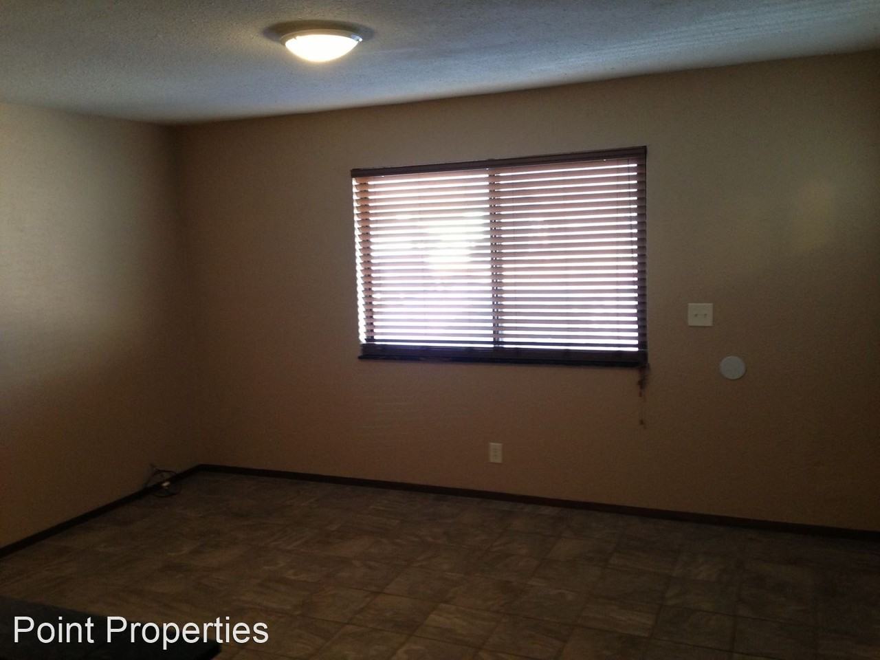 1428, 1430 Spencer - Photo 2 of 5